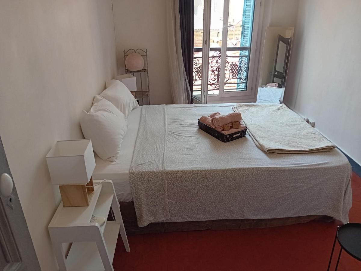 Quartier Des Createurs "La Plaine Cours Julien" Chambre Privee Dans Appartement Menage Frequent Des Parties Commune Marseilles Exterior foto